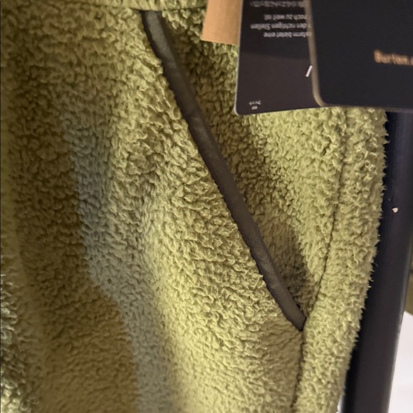 Burton martini Olive green medium women’s sherpa Jacket - Picture 8 of 9